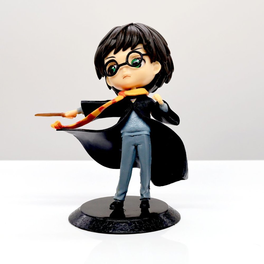 Harry Potter theme necklace with figurine included. - Picture 4 of 4